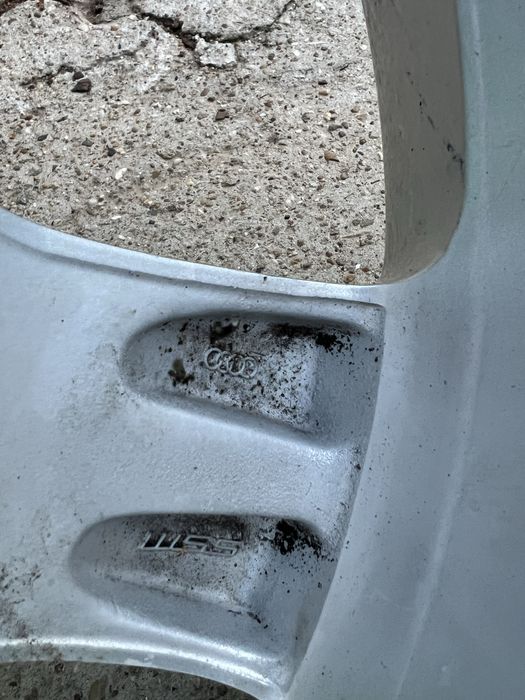 Резервна джанта с гума Голф 4 5x100 16