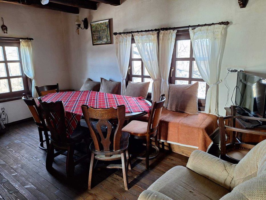 Продава се Къща в Габрово, Център - 100 кв.м за 1100 €/кв.м - Снимка #3