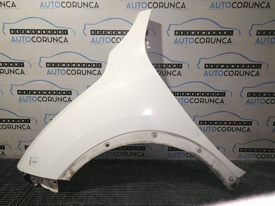 Aripa Stanga Fata Nissan Juke Facelift 2014 - 2018 4 Usi Alb Feaf15 (1257) Lovit