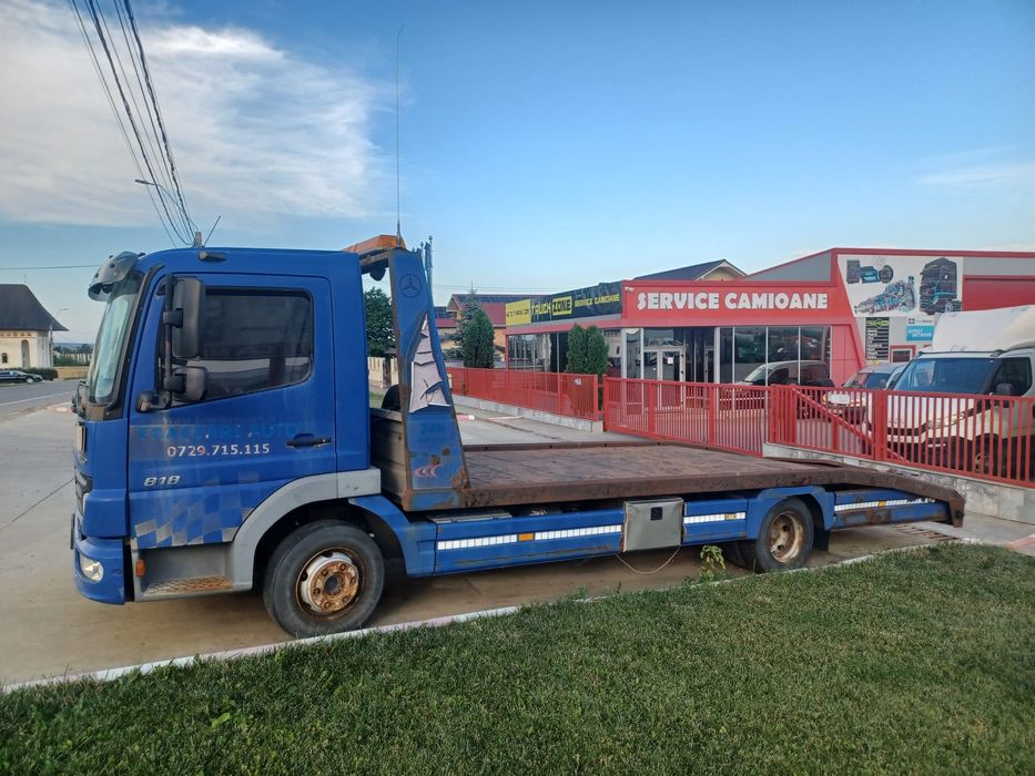 Camion tractări auto