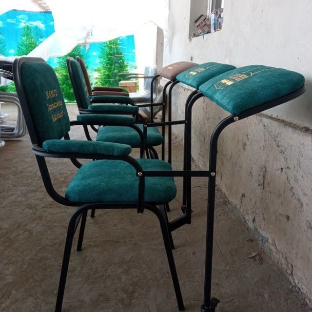 Nomoz oʻqish uchun moʻljallangan stullar