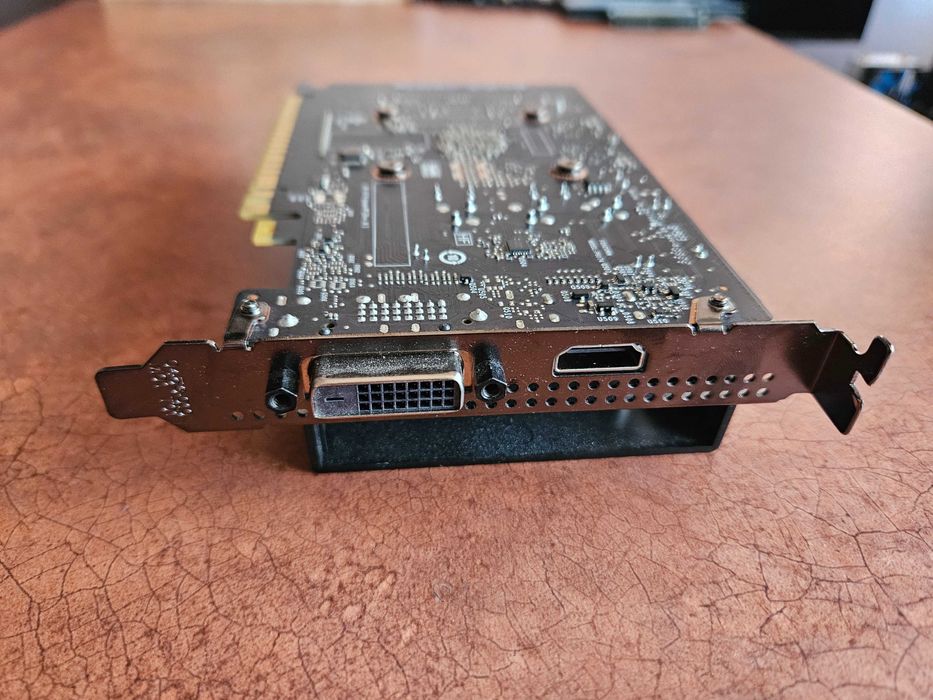 Placa video HP Nvidia GTX 1650 4GB DDR5