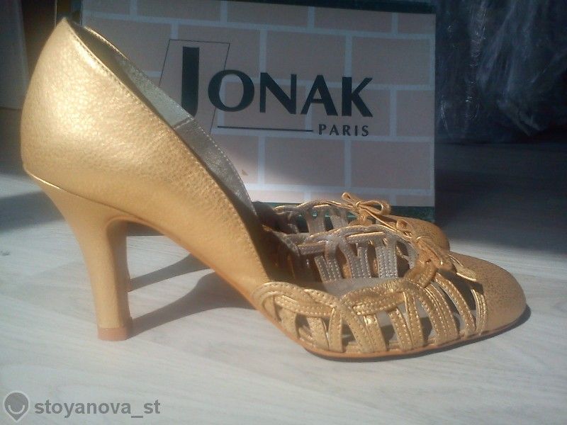 Обувки дамски Jonak