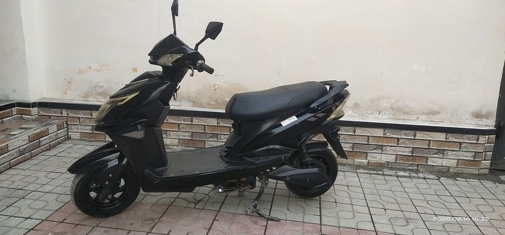 Elektro skuter sotiladi