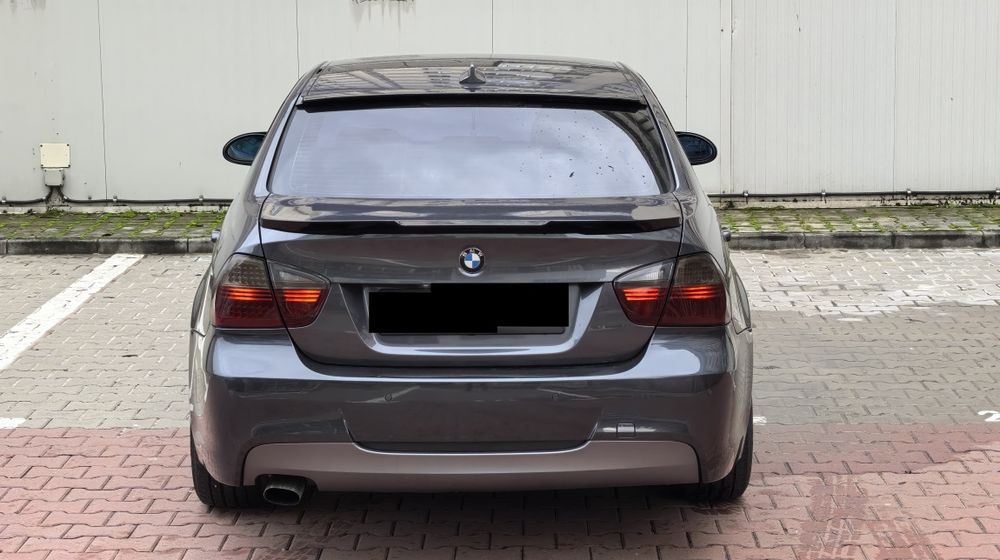 Vand BMW e90 320 M Pitesti • OLX.ro