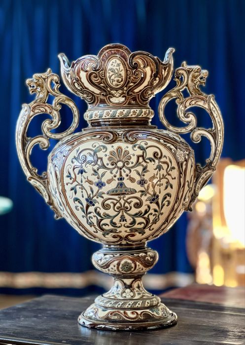 Vas vechi din Ceramică Majolică*** vintage / antic / vechi / retro ***