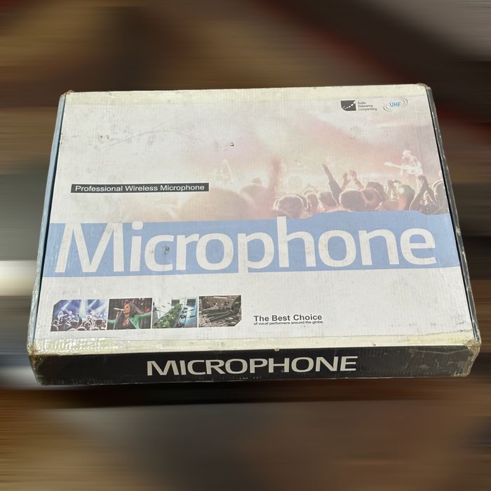 Беспроводной микрофон SF audio 701  UHF для караоке