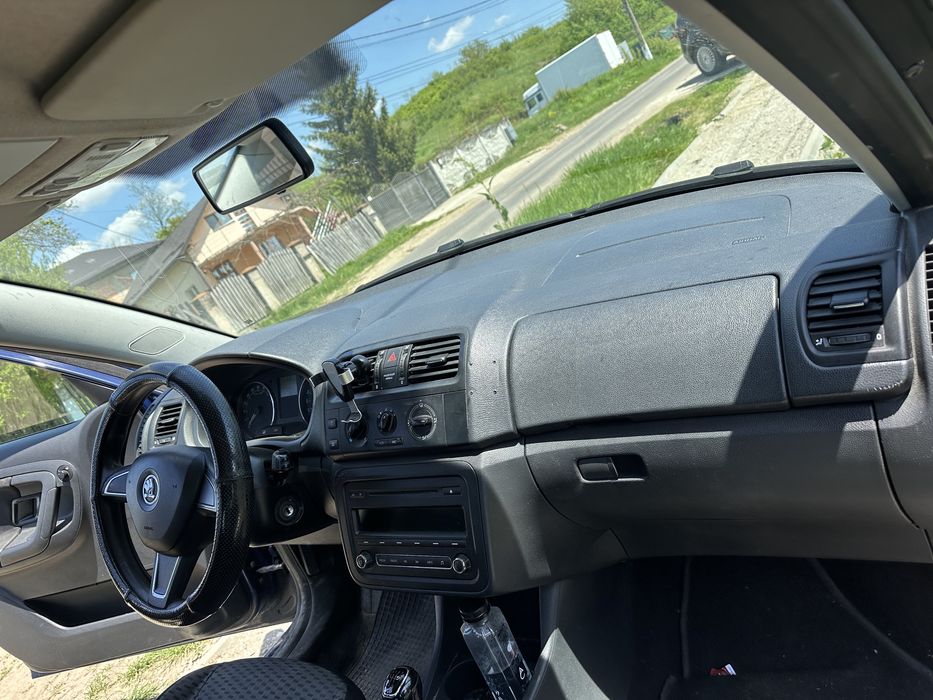 Skoda  fabia an 2014