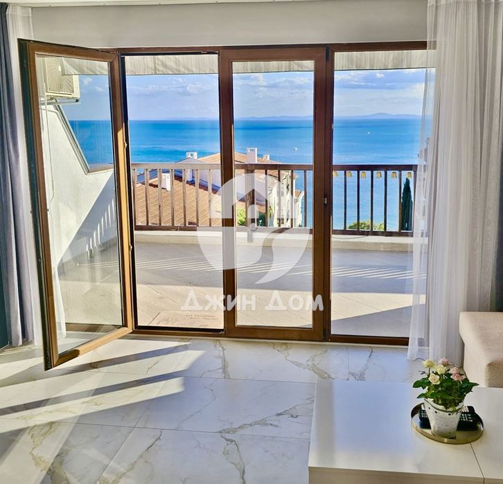 Тристаен апартамент с ПАНОРАМА МОРЕ в Сън Коуст Резорт, гр. Свети Влас