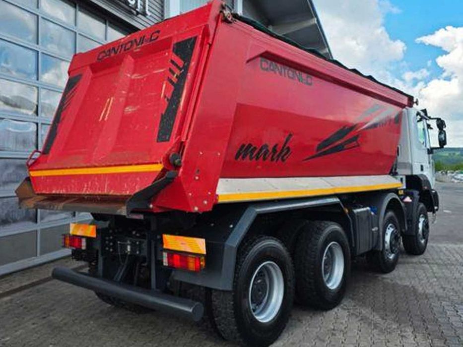 Самосвал Astra HD9 Iveco 84.50-80