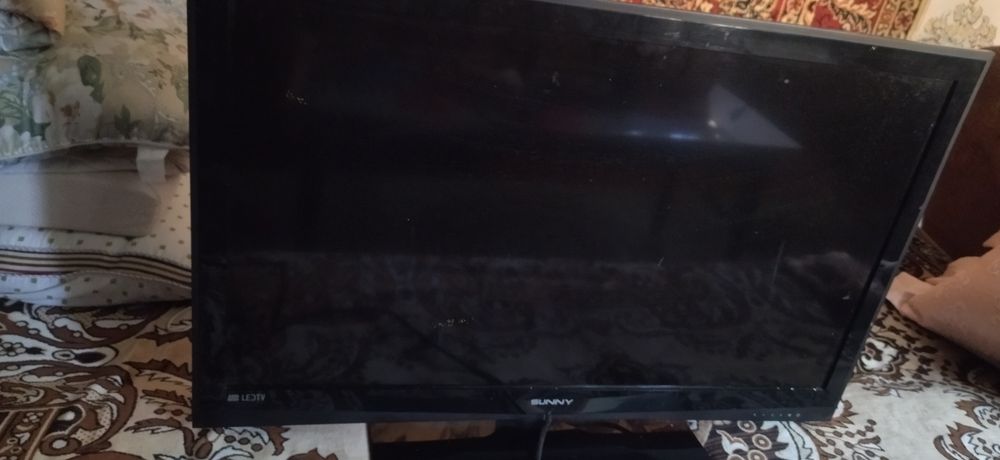 Продам телевизор
