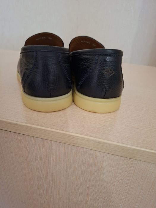 Продам мужские лоферы