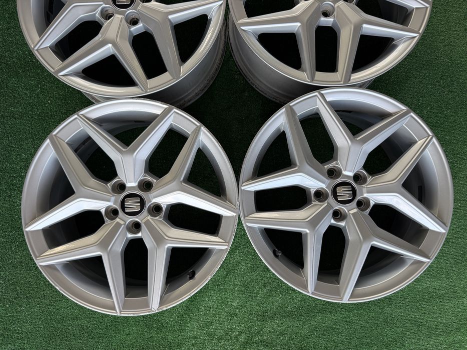 4бр. ОТЛИЧНИ 17” ОРИГИНАЛНИ Джанти 5х100 за -SEAT/SKODA/AUDI/VW/Vag- 7.0Jx17H2, ET51