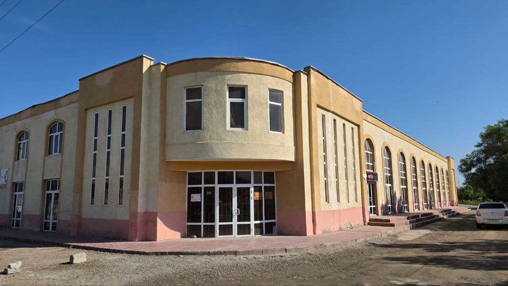 Буш бино тадбиркорлик фаолияти учун ижара асосида берилади