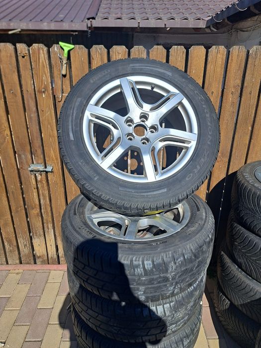 Vând jante cu cauciucuri  audi Q5