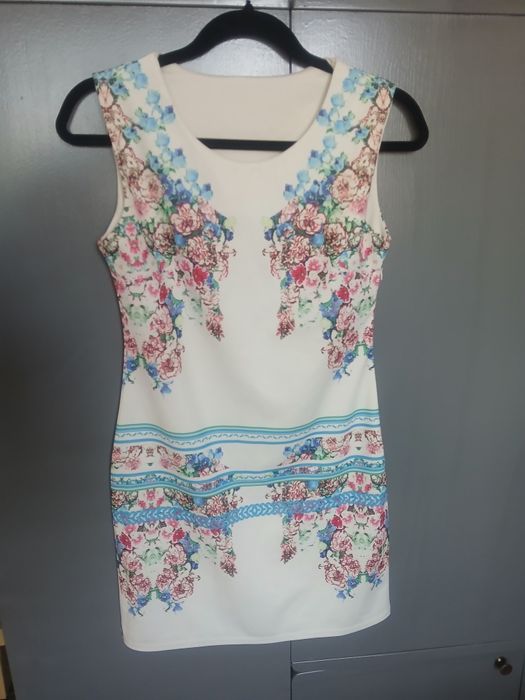 Дамски рокли S-М размер