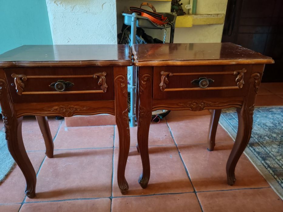 Noptiere vintage antichități