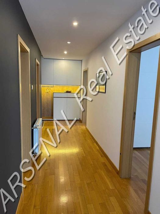 Дава се под наем Тристаен апартамент в София, Манастирски ливади - 125 кв.м за 1350 € - Снимка #1