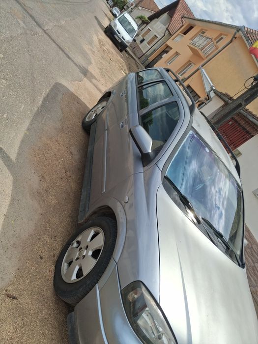 Vând Opel astra g cu probleme la motor