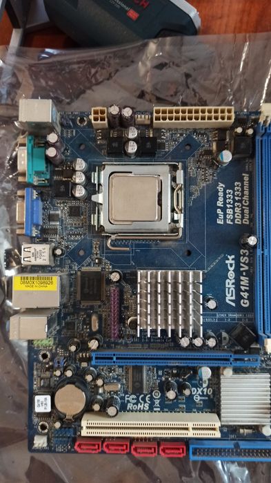 Материнская плата