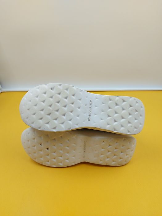 Karl Lagerfeld номер 42 Оригинални сникърси