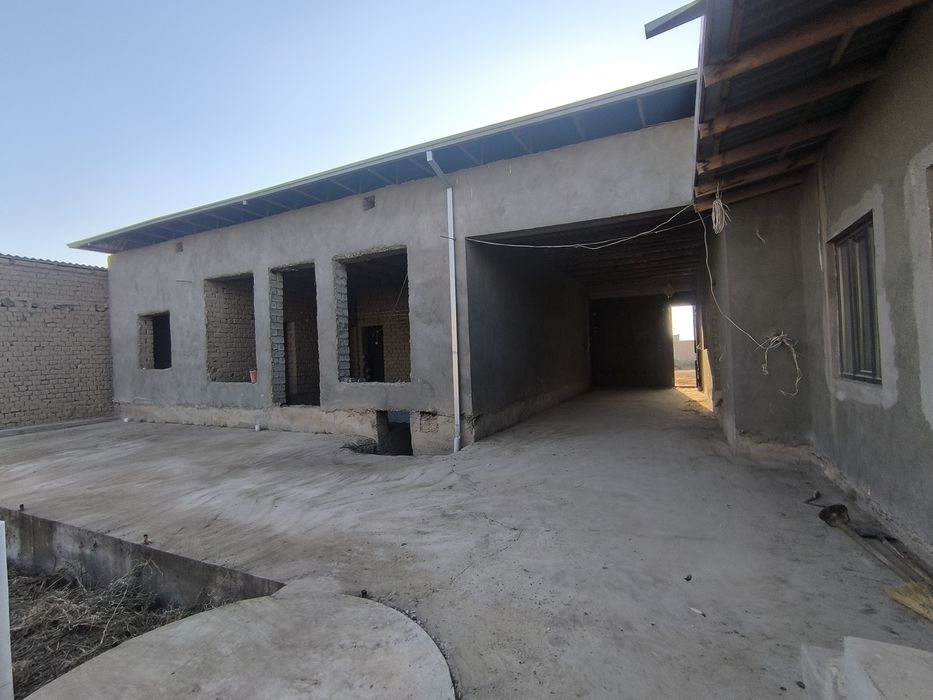 Продается дом Янгибог хорошо построено