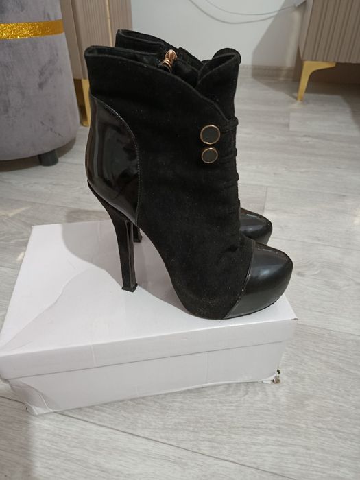 Осенние, состояние отличное.