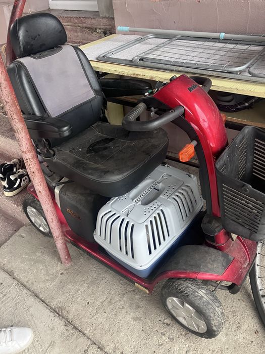 Moped electric pride