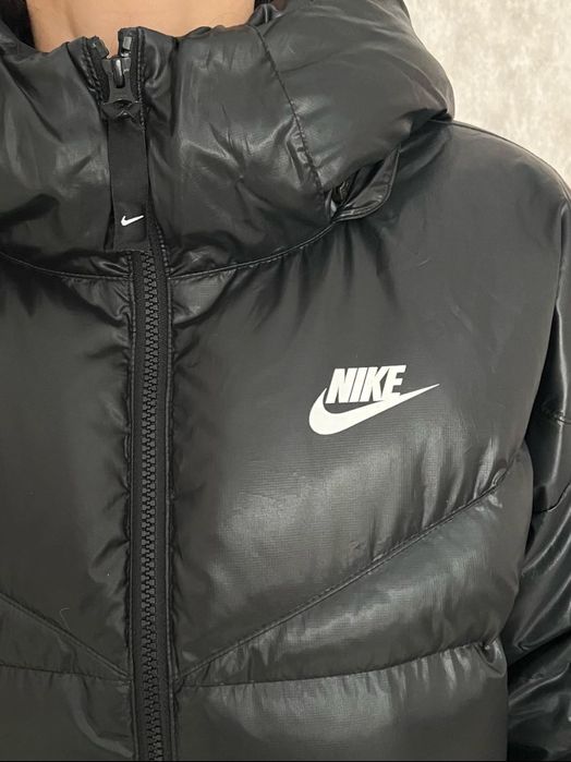Зимняя куртка Nike
