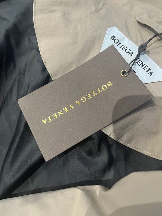 Яке с колан на Bottega Veneta