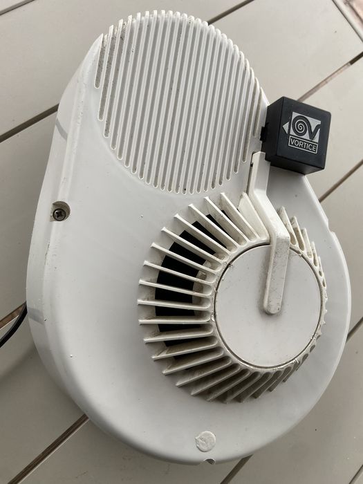 Ventilator de evacuare aer