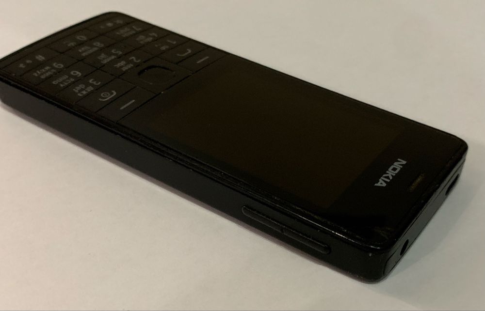 Срочно продается Nokia 515 (2 SIM, microSD)