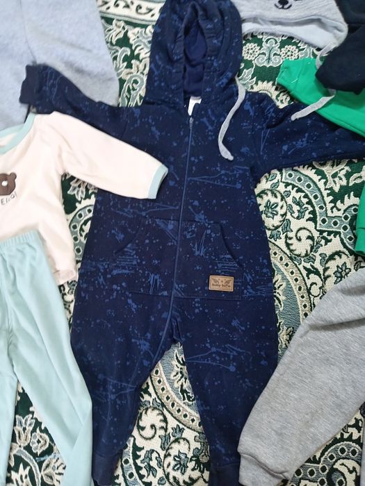 Продам пакет Детские вещи