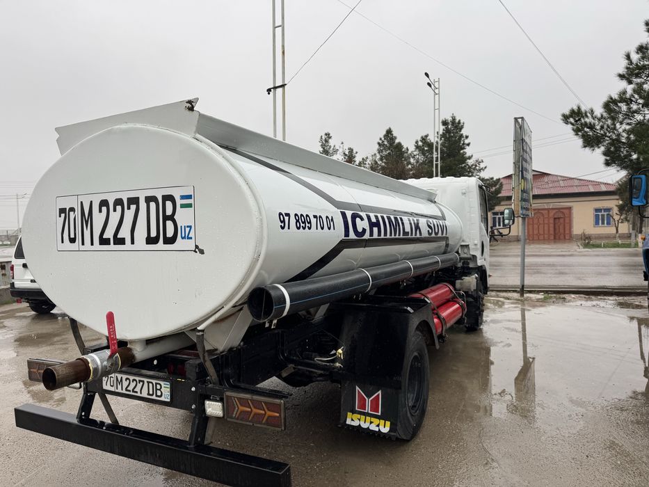Isuzu (водавоз) 7,3 Tonna