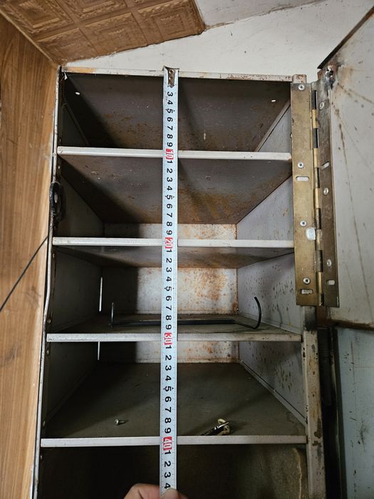 Каса за оръжие метална