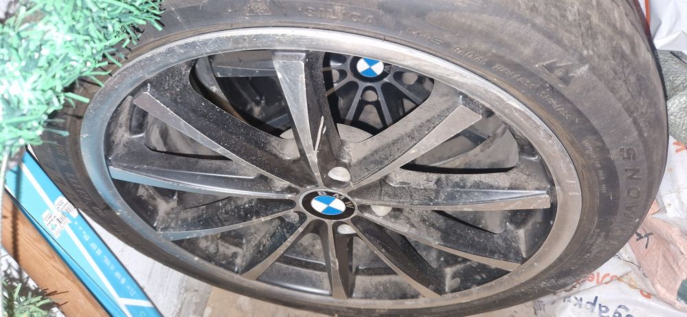 2 диска на 18 с резиной