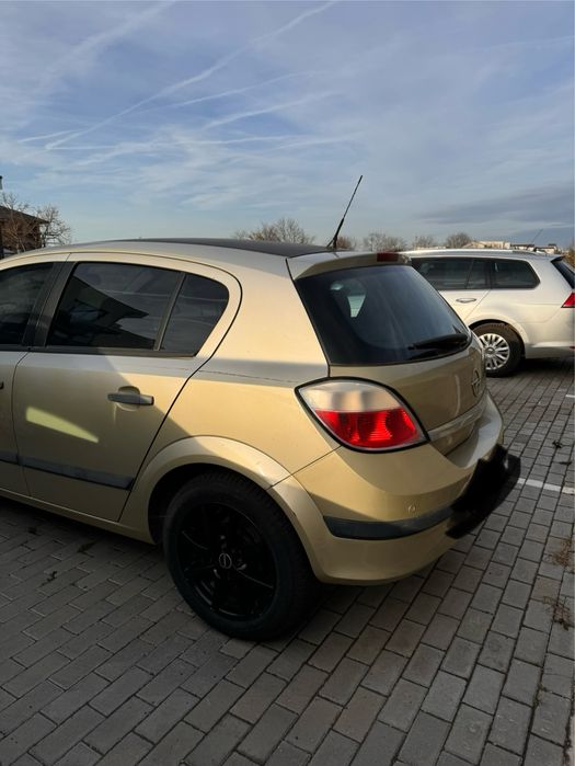 OPEL Astra 2005 — imagine 4
