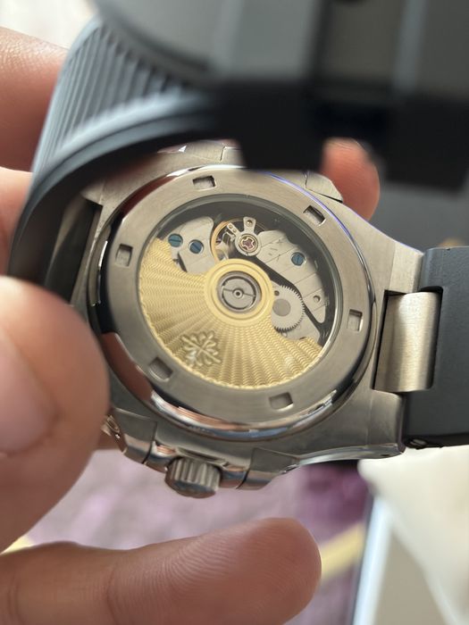 Patek Philipe nautilus cu curea de silicon