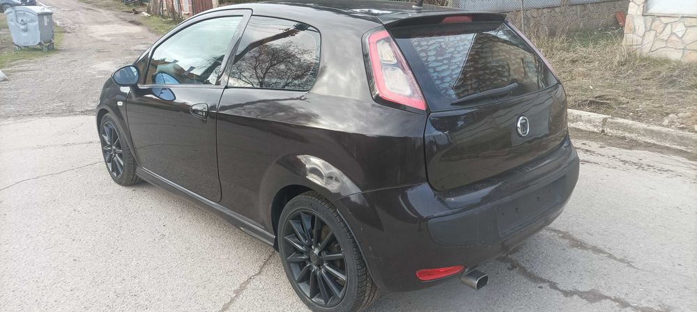 Fiat Grande Punto EVO на части