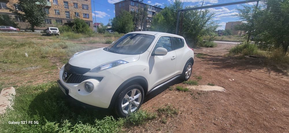 Продам ниссан жук