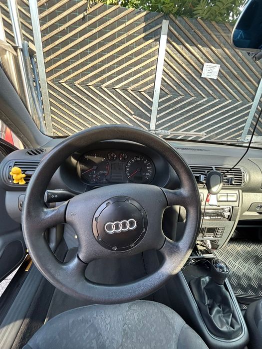 Vând a 3 1.9 alh sau schimb cu BMW sau seat