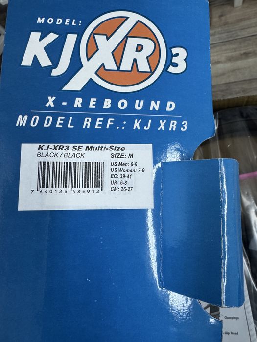 Продам ботинки KANGO оригинал, в размере S (до 39) и М (до 41)