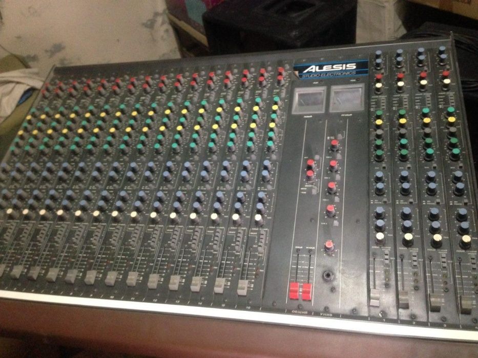 Микшерский пульт Электроника- 03