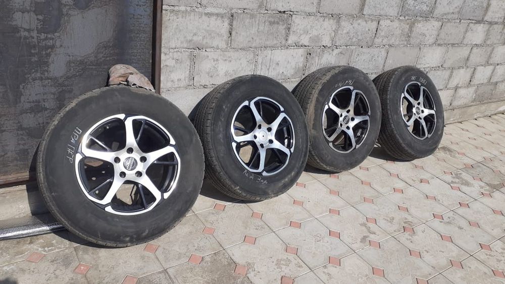 Продам летние резины