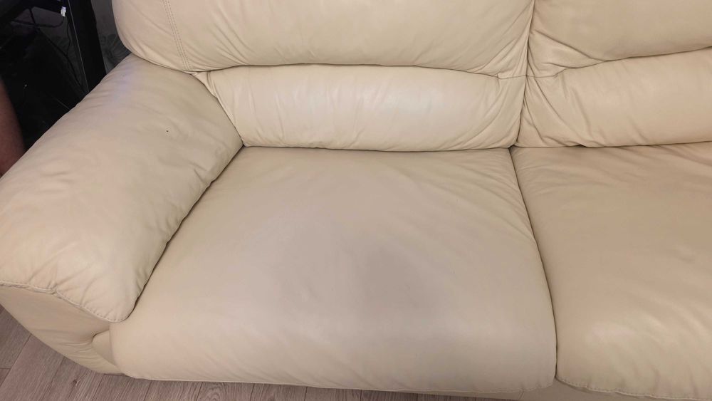 Vand canapea extensibila piele naturala