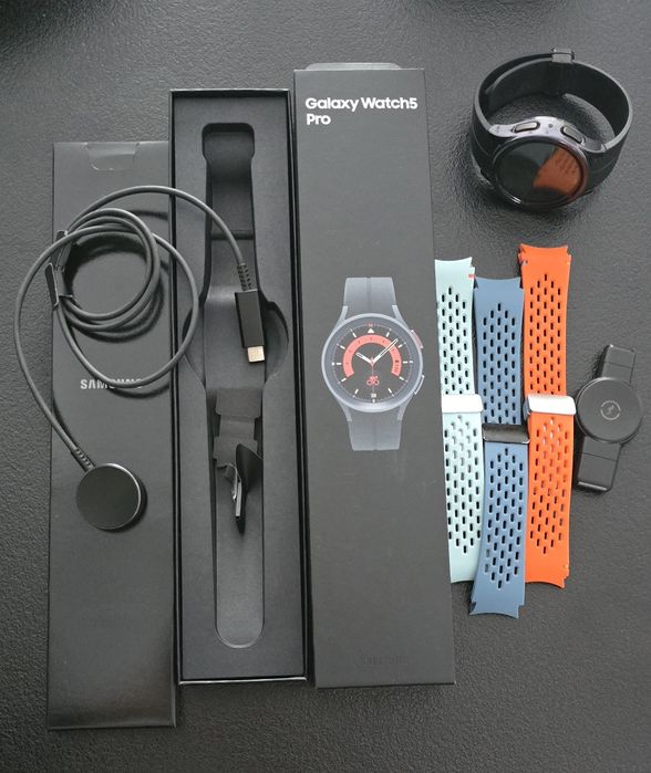 Samsung Galaxy S22 +   / Galaxy Watch 5 pro