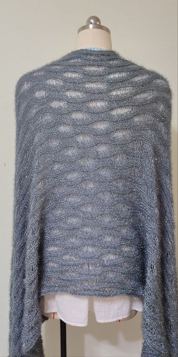 Женский палантин для любителей ручной работы