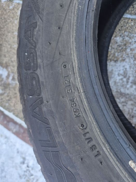 Vănd cauciucuri 215/60/16 C  M+S  2buc dot 2021