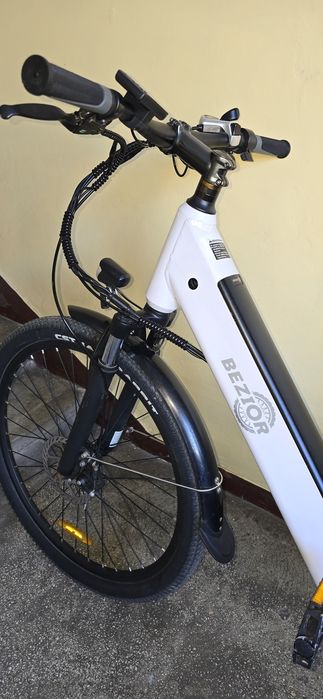 Bicicleta electrică
