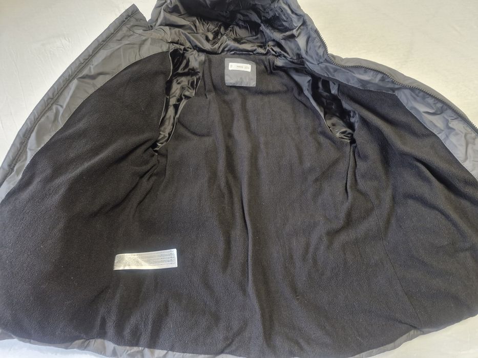 Зимно яке Mango 164р и коледен пуловер N&M 164р